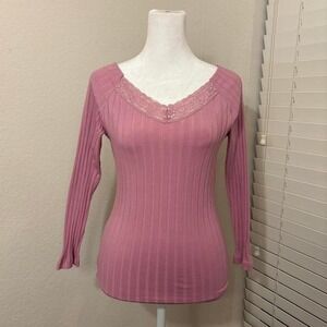 y2k charlotte russe size large pink ribbed long sleeve with lace trim